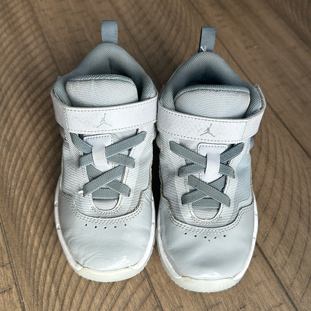 Jordan’s Nike Grey 12c